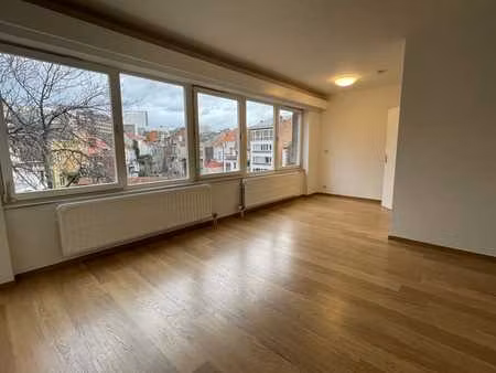 appart / studio pas de chambre séparée