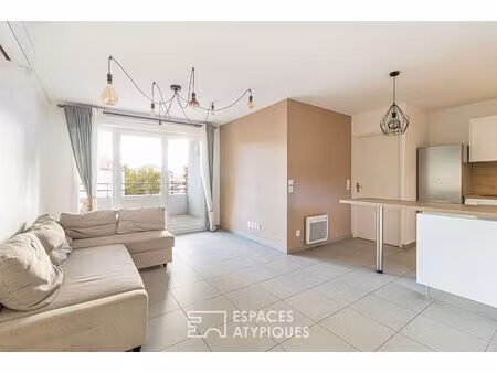 appartement t3 avec terrasse et garage - esprit citadin et confort à cantini