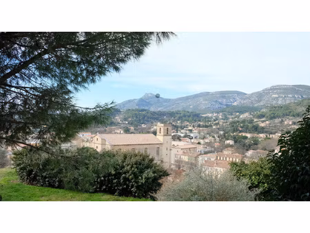 appartement 3 pièces - 86m2 - roquevaire (13360)