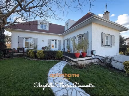 maison familiale 180 m² - 4 chambres- grand sous-sol-garage 100 m²