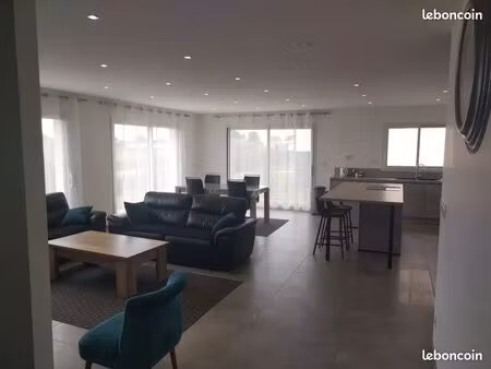 immobilier 125m2 328000