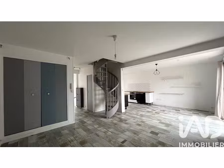 vente duplex 3 pièces 70 m² à sainte-genevieve-des-bois (91700)  209 000 €