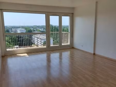 appartement 3 pièces 79 m²