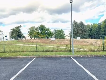 parking 5 m² limoges