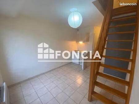 studio 2 pièces 19 m²