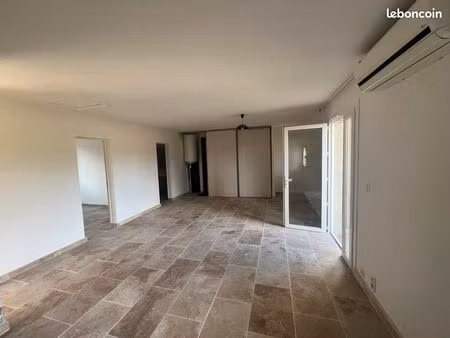appartement de 70m² avec jardinet