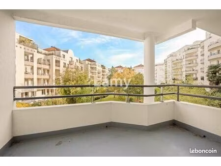 appartement 3 pièces 68 m²