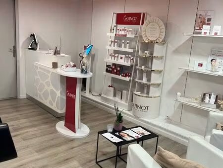 à vendre institut de beauté