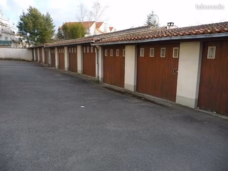 garage secteur la trésorière (15m²)