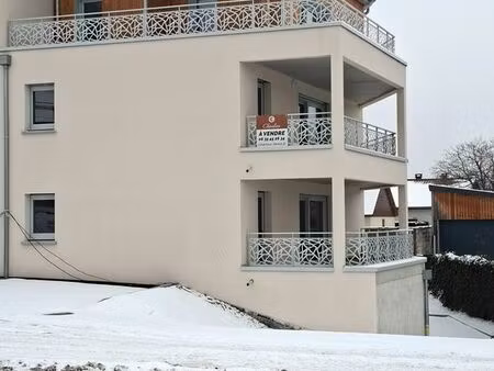 t4 grand standing  terrasse  valdahon