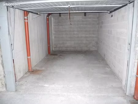 garage 14.5m2 à louer