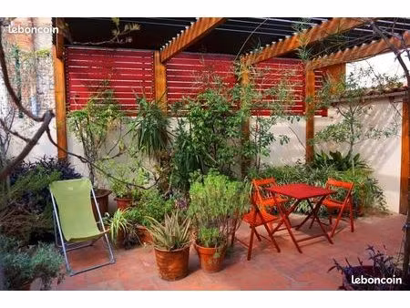 charmante maison de ville climatisée perpignan 90 m² t3 meublée avec grande terrasse 30 m²