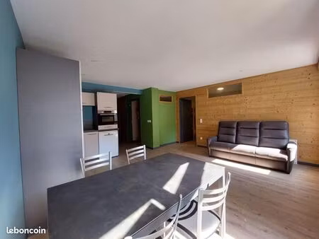 appartement 3 pièces 55 m²