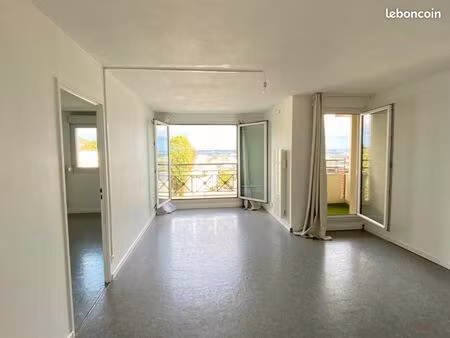 appartement 5 pièces 94 m²