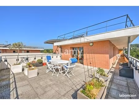 appartement 4 pièces 94 m²