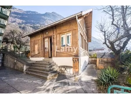 chalet 95 m² grand aigueblanche