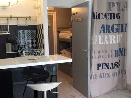 studio parking centre ville