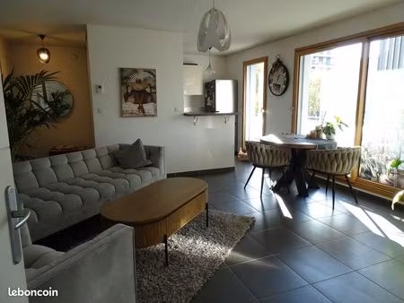 croix rousse proche hopital - t2 51m²