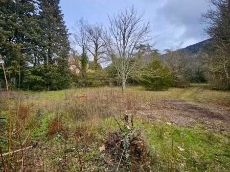 terrain 1 072 m² la destrousse