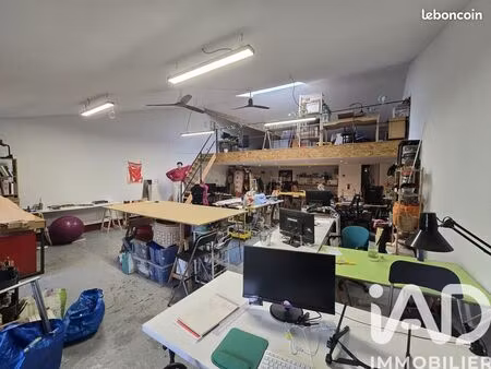 loft/atelier/surface 2 pièces 106 m²