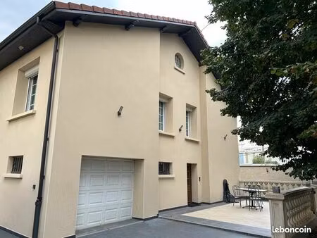 ? maison individuelle de standing