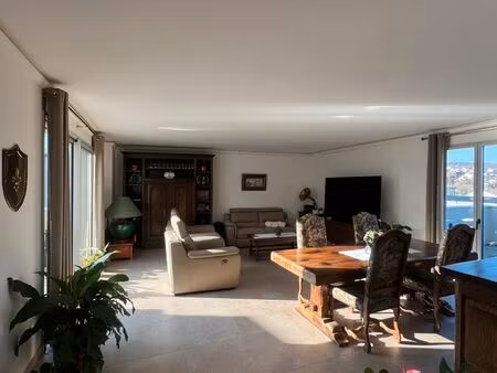 appartement en attique 4 pièces 138 4 mètre carré