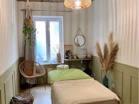 cabinet à louer dans centre de santé et bien-être