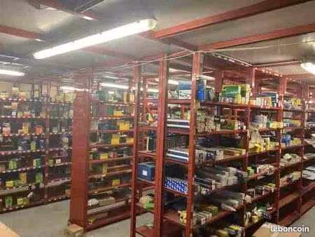 location entrepôt archivage stockage 90 m² et bureau