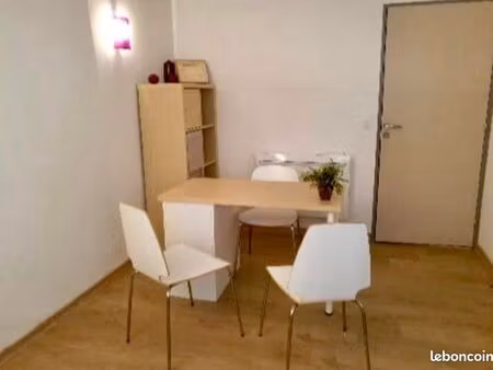 location local paramédical bien être