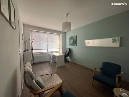 location bureau 18 m2 centre ville gardanne au sein d'un centre paramedical