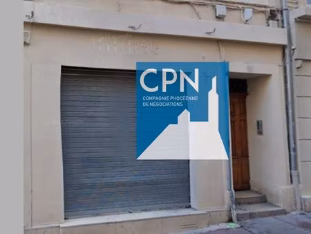 location local commercial de 65 m2 + 70 m2 en s/sol