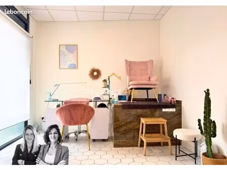 institut de beauté  local commercial 56 m² salon-de-provence