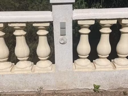 immeuble + terrain avec belle remise