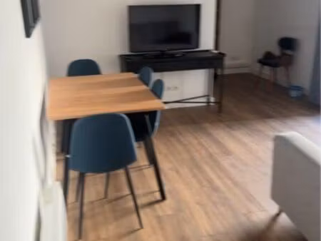 location appartement + terasse de 25m2