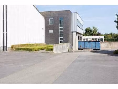 bureau meublé à aalter