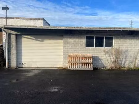 entrepôt/magasin à louer à waregem