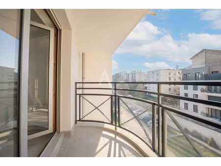 vente appartement 2 pièces 57 m² à nogent-sur-marne (94130)  325 000 €