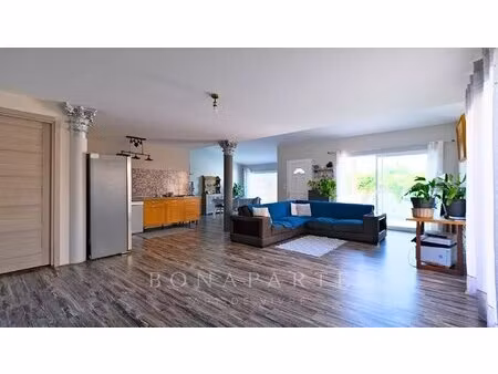 villa familiale 4 pièces avec piscine à puimisson