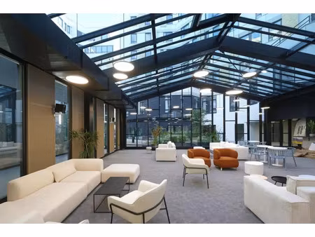 bureaux à louer à nanterre espaces modulables et services multiples