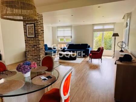 maison à louer de 5 pièces de 146 00 m²