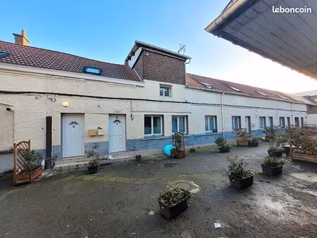 immeuble 735 m² denain