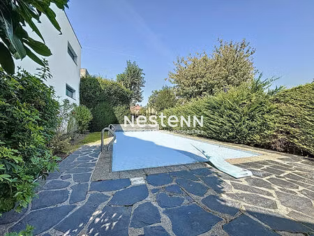 issy les moulineaux - maison 9 pièces avec 5 chambres jardin piscine garages