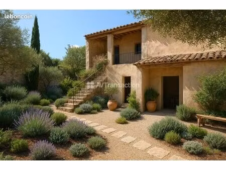 maison 160 m² saint marcel de careiret