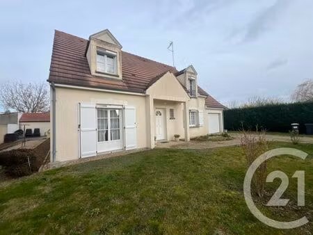maison à vendre - 5 pièces - 127 m2 - beaugency - 45 - centre