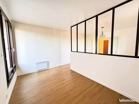 à louer grand t2 de 55m2