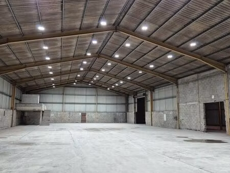 parking gardiennage stockage auto  bateau camping car