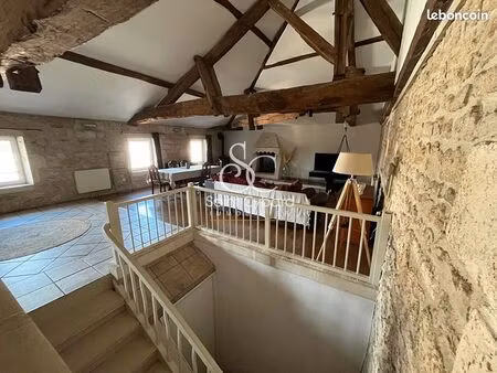 appartement 6 pièces 168 m²