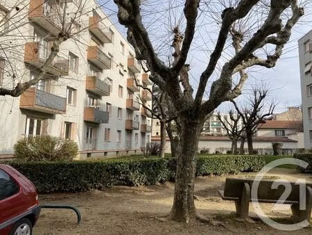 appartement t4 à louer - 4 pièces - 67 90 m2 - valence - 26 - rhone-alpes