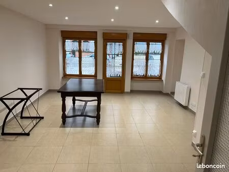 maison de bourg en location