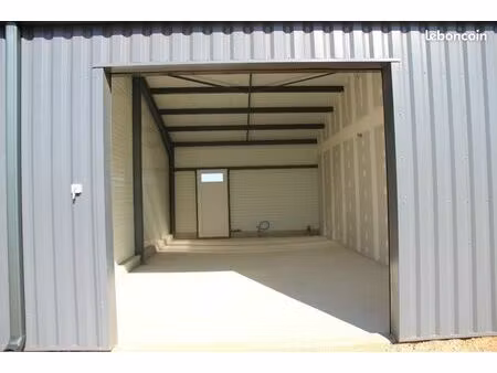 local / hangar de stockage